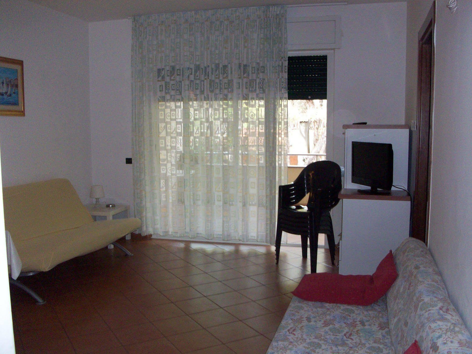 Jonio Vacanze Residence Кастеланета Марина Екстериор снимка