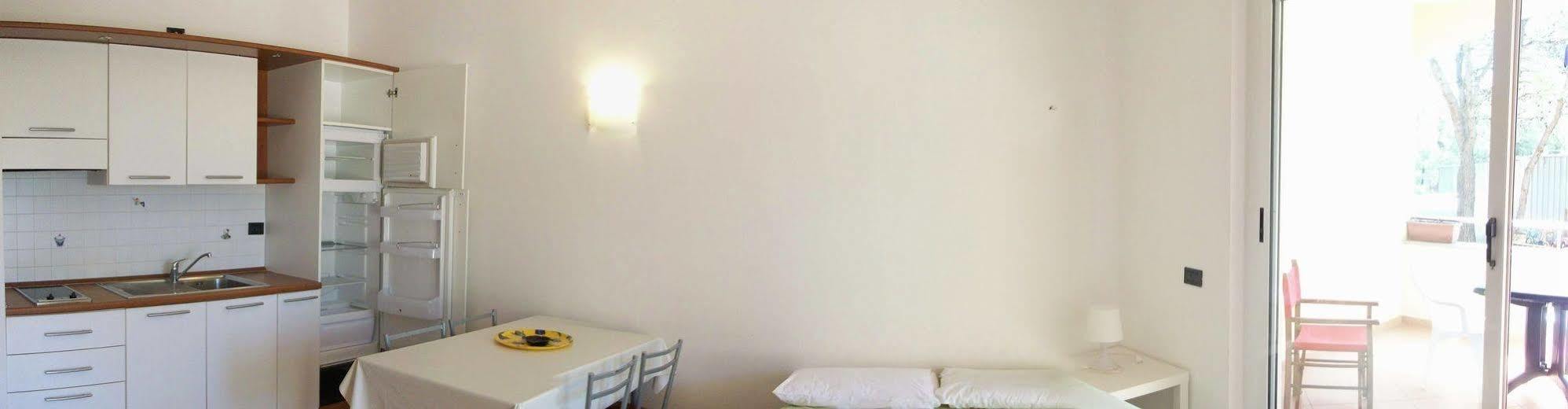 Jonio Vacanze Residence Кастеланета Марина Екстериор снимка